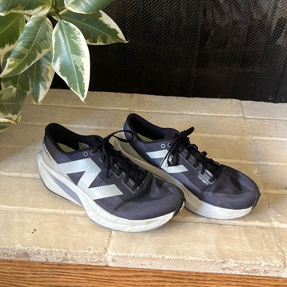 Men’s New Balance Fuel Cell Rebel V4